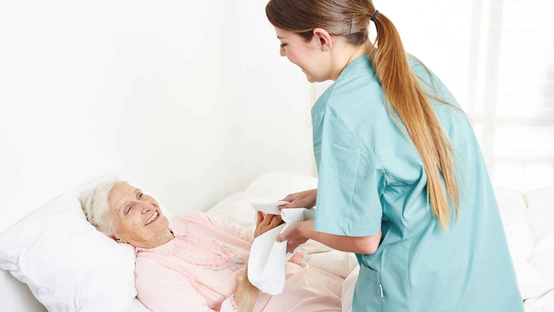 Lavado en cama del paciente: guía práctica